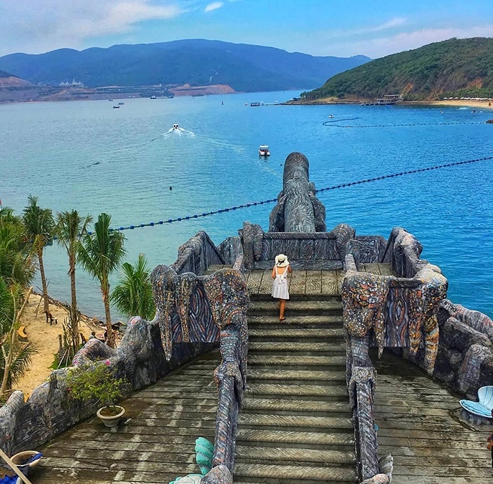 Đừng bỏ lỡ tham quan thủy cung trí nguyên ở Bãi Tranh Nha Trang