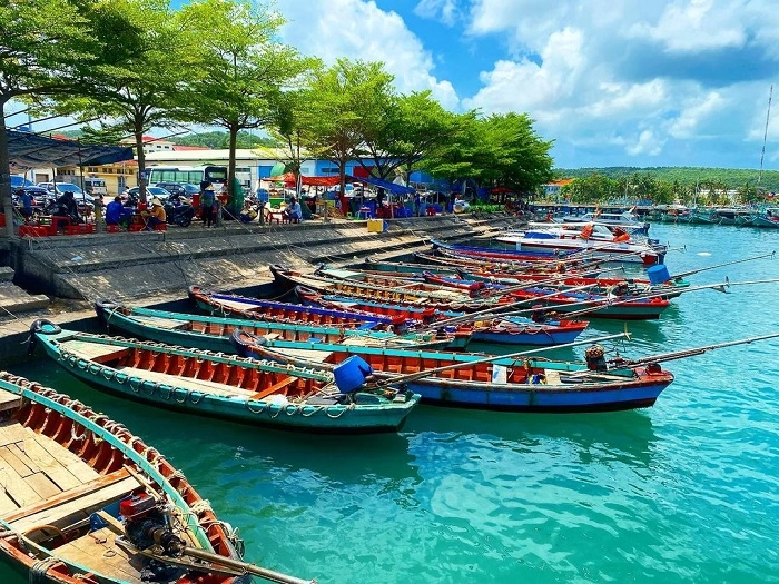 Dạo quanh Quần đảo An Thới và mua sắm tại chợ an thới sôi động