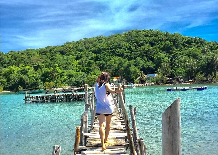 Tạo dáng check-in sống ảo giữa thiên nhiên hoang sơ đẹp chất