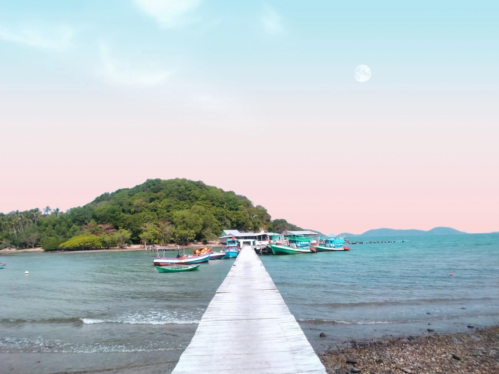 Bật mí thời điểm lý tưởng để khám phá Bà Lụa đẹp nhất