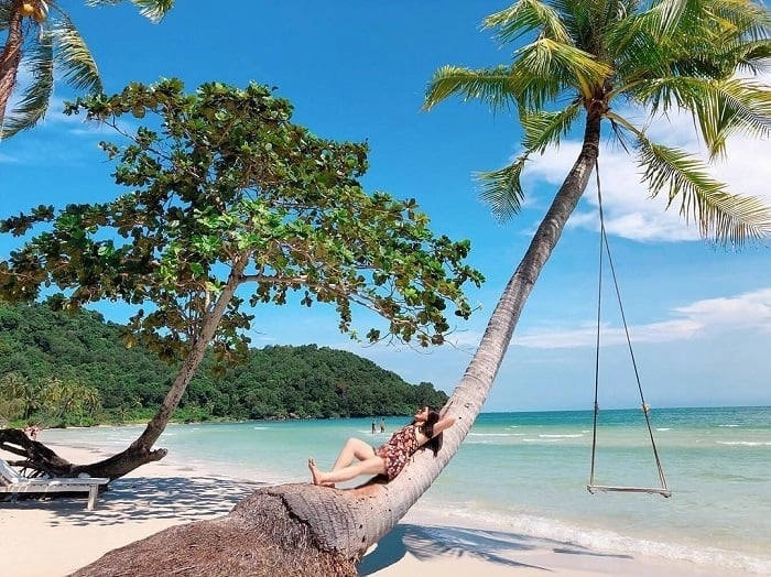 Đừng quên check in sống ảo tại mọi góc biển