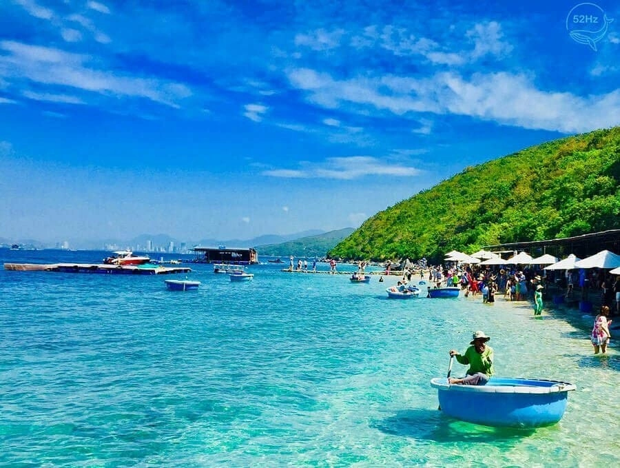 Bãi Tranh Nha Trang đẹp nhất vào thời điểm lý tưởng ghé thăm