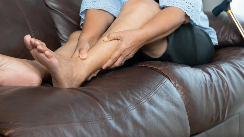 Một số bệnh mạn tính có thể làm tăng nguy cơ bị chuột rút