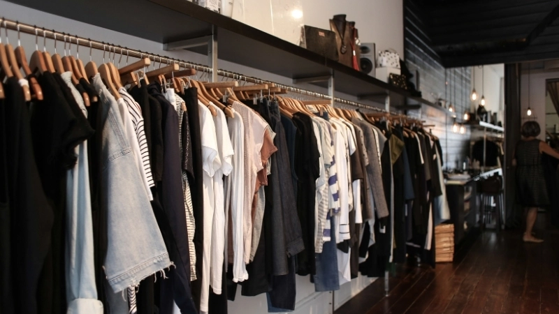  Cách bảo quản áo sweater trong túi vải để giữ độ bền lâu dài