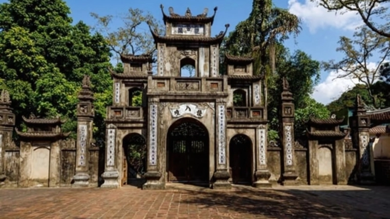 Vẻ đẹp kiến trúc của chùa Linh Quang tự