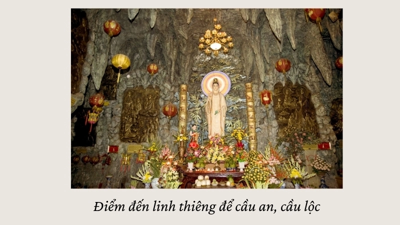 Điểm đến linh thiêng để cầu an, cầu lộc