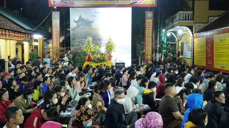 Lễ Phật cầu bình an – trải nghiệm tâm linh đặc biệt