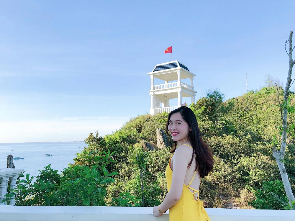 Sẵn sàng du lịch với ăn mặc phù hợp và chuẩn bị đầy đủ phụ kiện