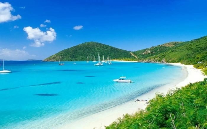 Kết hợp khám phá bãi biển Thiên Cầm gần bên Cửa Sót thơ mộng