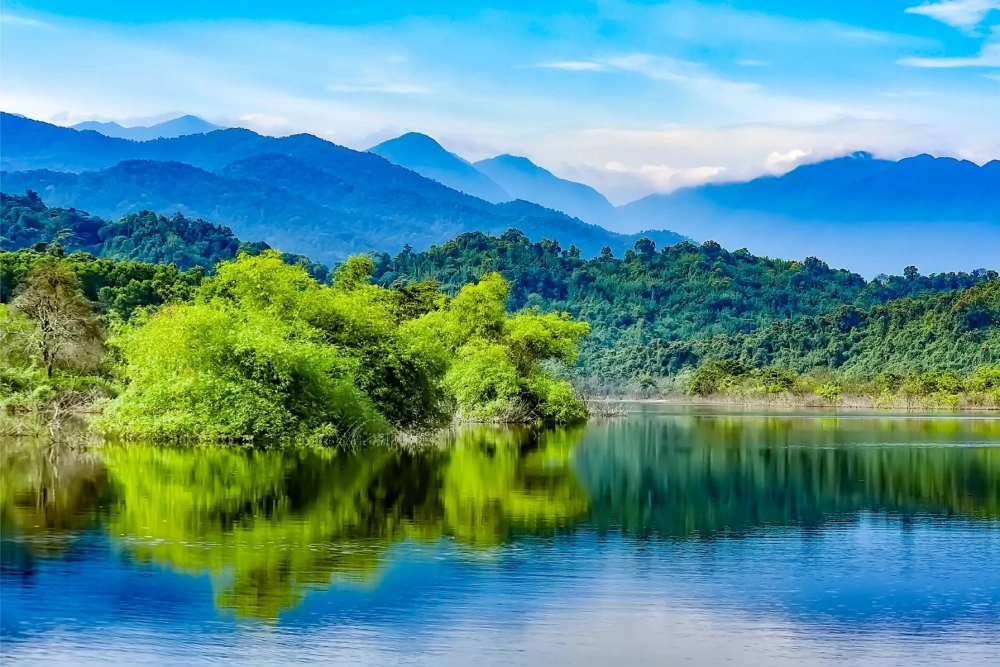Chạm vào thiên nhiên hoang dã tại vườn quốc gia Vũ Quang