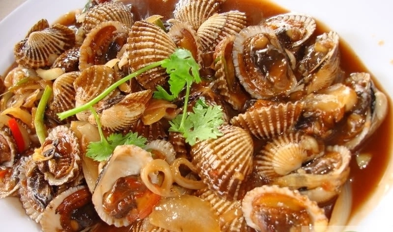 Đậm đà vị biển với thưởng thức hải sản tươi ngon giữa biển