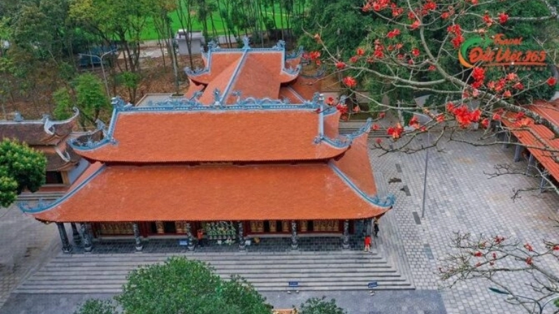 Lịch sử hình thành đền Mẫu Âu Cơ