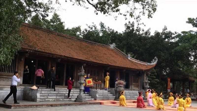 Vẻ đẹp tâm linh của đền Mẫu Âu Cơ