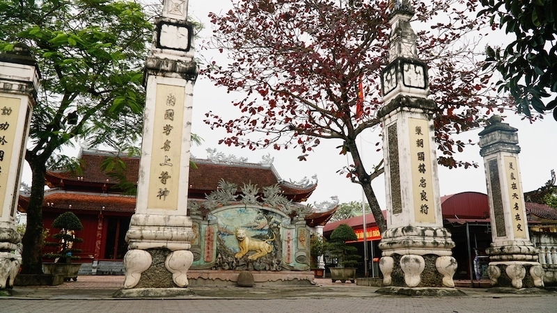 Lịch sử đền Ông Hoàng Mười Nghệ An