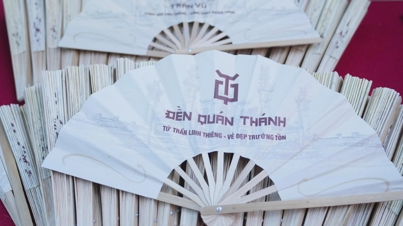 Khám phá tour đêm “Tiếng chuông Trấn Vũ”