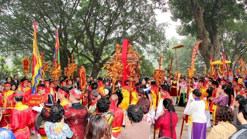 Nên cầu gì khi đến đền Voi Phục?