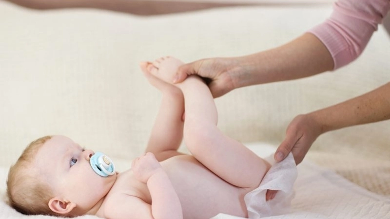Phương pháp và mẹo chữa trị khi bé bị tướt