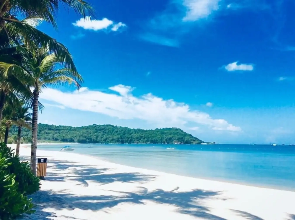 Bình yên khó quên cùng khám phá bãi biển hoang sơ bãi dài
