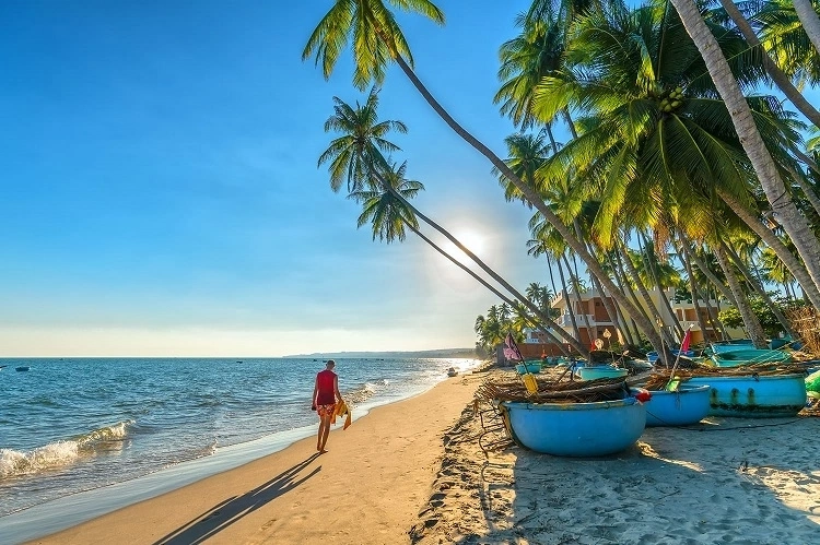 Tìm hiểu bãi biển Hàm Tiến nằm ở đâu để lên lịch trình hợp lý