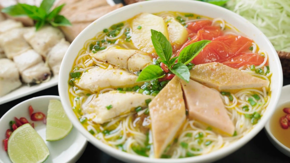Mê mẩn hương vị bún chả cá nha trang tại Hòn Sỏi đầy hấp dẫn