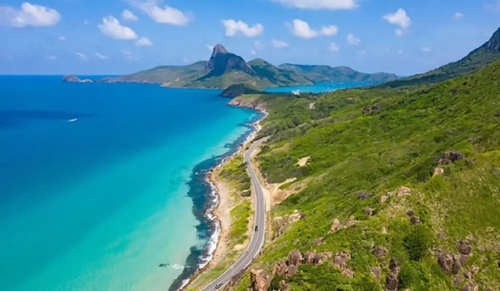 Check in Dạo chơi ở Mũi Cá Mập độc đáo