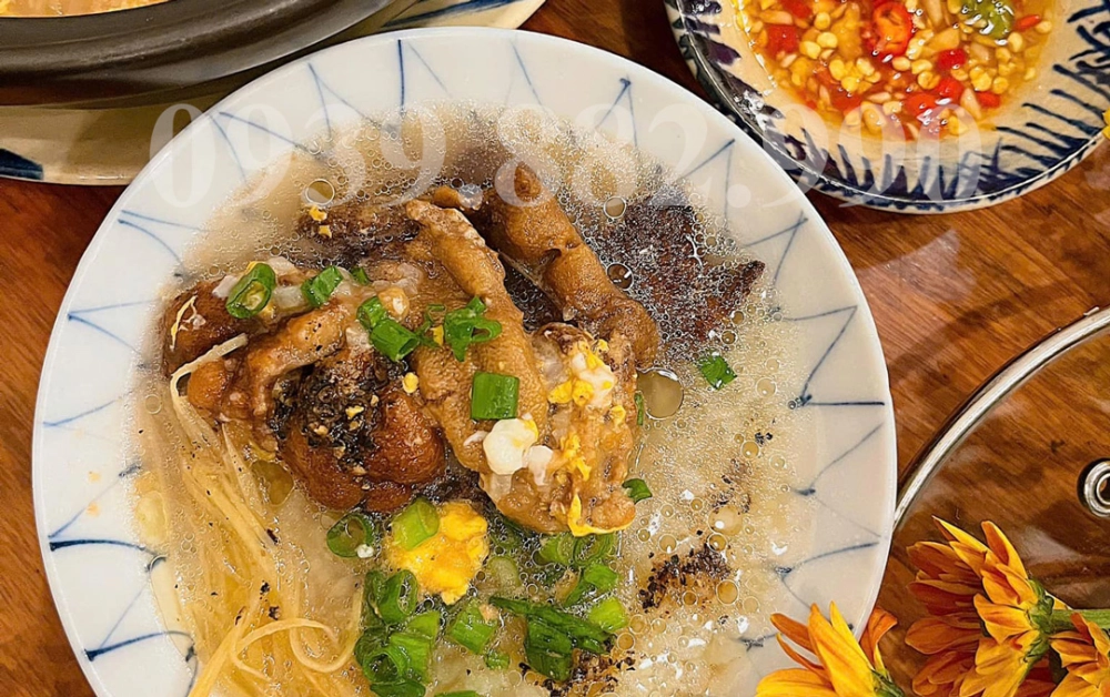 Thử ngay cháo hàu cháo nhum nóng hổi giàu dinh dưỡng
