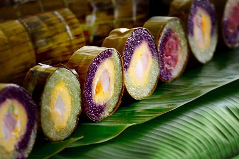 Đặc sản lạ miệng bánh tét mật cật đậm chất biển Kiên Giang