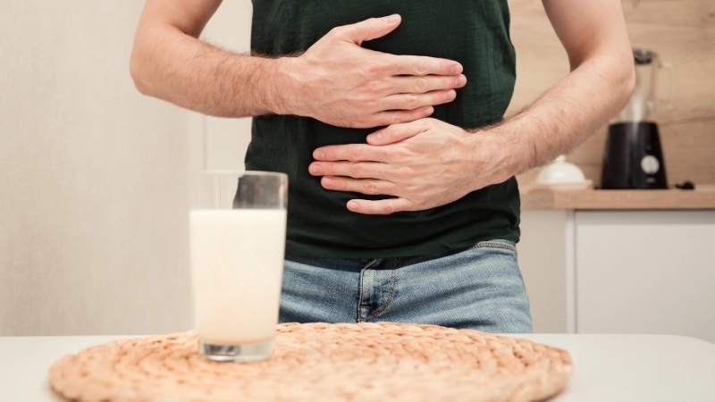 Không dung nạp lactose là hiện tượng cơ thể không thể tiêu hóa hoàn toàn lactose