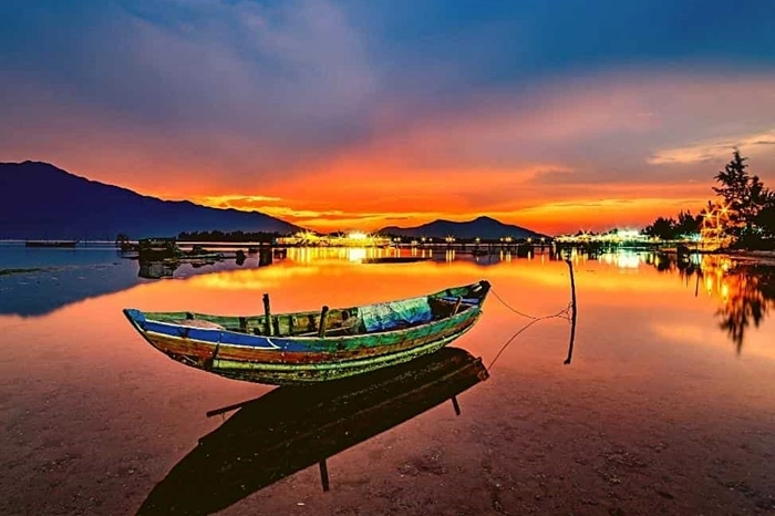 Chiêm ngưỡng vẻ thơ mộng tại đầm Lập An