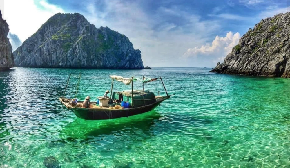 Trải nghiệm du ngoạn bằng thuyền quanh quần đảo mộng mơ