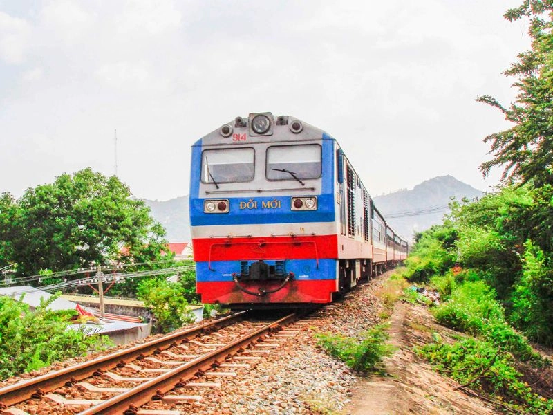 Tham khảo cách di chuyển ra Đảo Mắt Rồng thuận tiện nhất