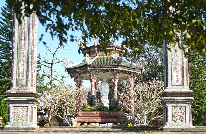 Hành hương thanh tịnh đến chùa Diên Thọ