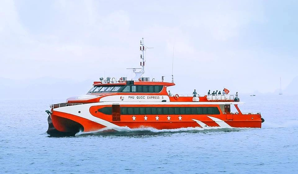 Gợi ý tiện lợi về cách di chuyển đến đảo Quan Lạn