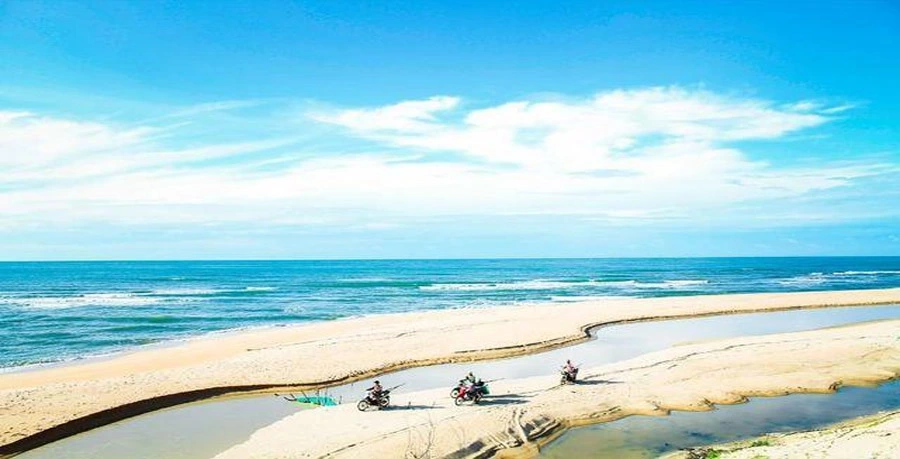 Khám phá vẻ đẹp từ giới thiệu về bãi biển suối ồ