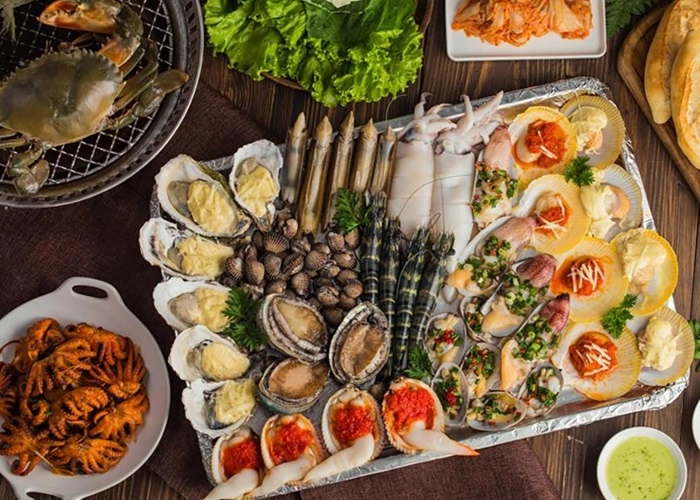 Thưởng thức mực ống mực lá tươi ngon tại hòn thầy bói