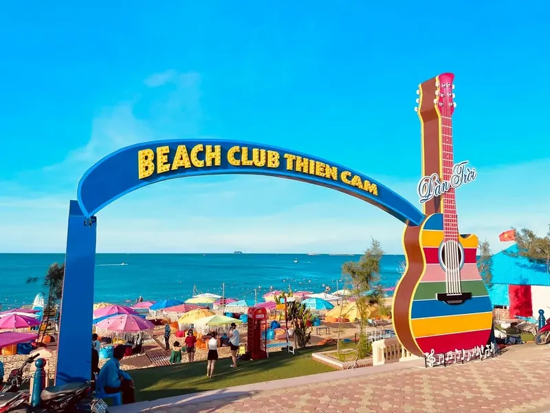 Sống ảo đậm chất tại check in tại Beach Club Thiên Cầm