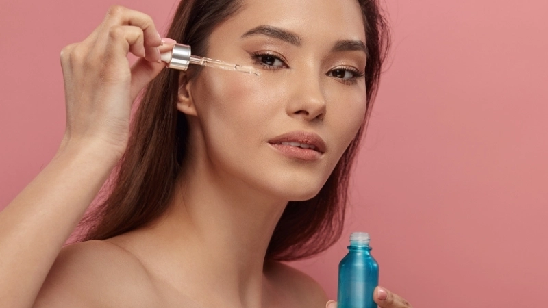  Tìm hiểu bao nhiêu tuổi dùng retinol để bắt đầu chu trình chăm sóc da chống lão hóa