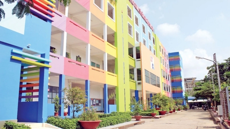 Trường Đại học Kinh tế Công nghiệp Long An tuyển sinh