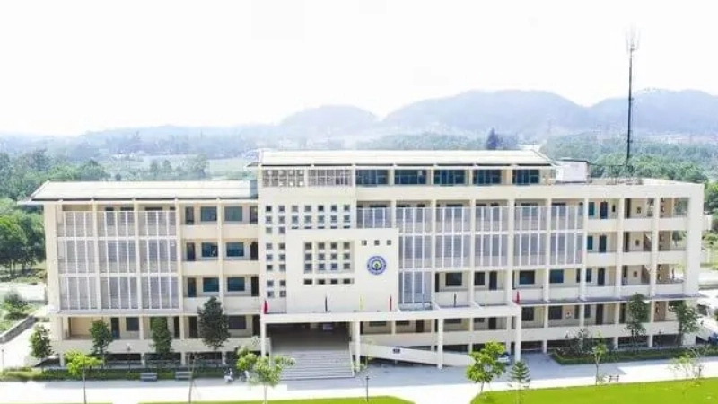 Trường Đại học Kinh tế - ĐH Huế tuyển sinh