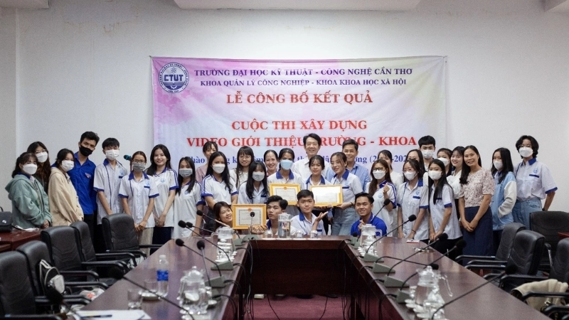 Trường Đại học Kỹ thuật Công nghệ Cần Thơ tuyển sinh