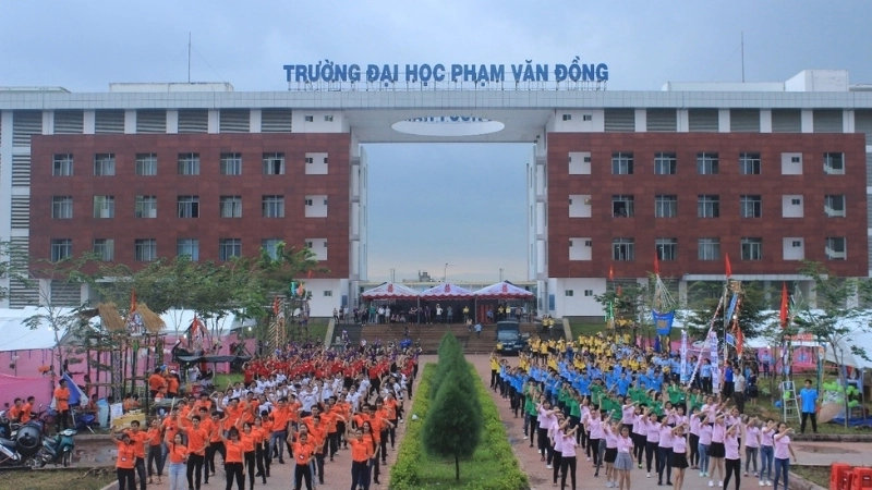 Trường Đại học Phạm Văn Đồng ở đâu?
