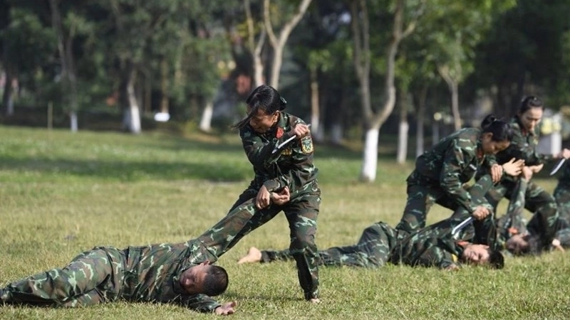 Đội ngũ giảng viên chuyên nghiệp và tận tâm