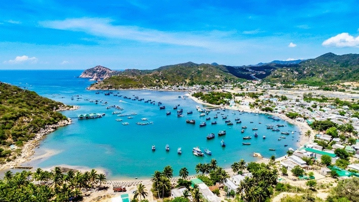 Khám phá ngay giới thiệu về vịnh Vĩnh Hy
