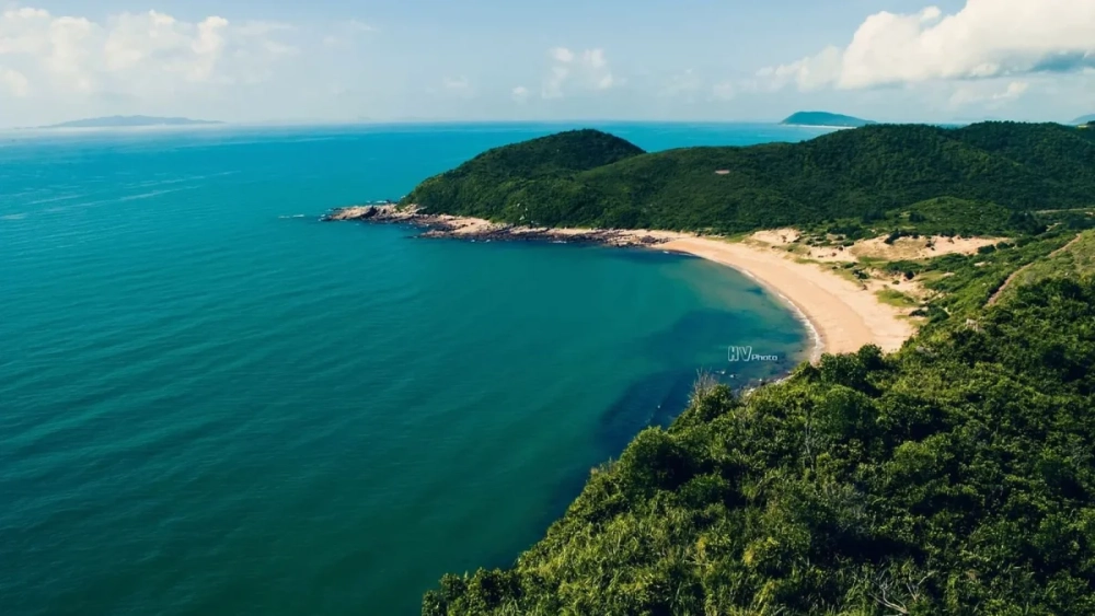 Chìm đắm trong vẻ đẹp Bãi Đầu Đông hoang sơ