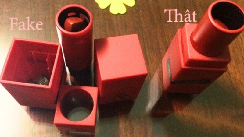 Quét mã vạch và tem Hidden Tag giúp bạn xác định son 3CE thật giả